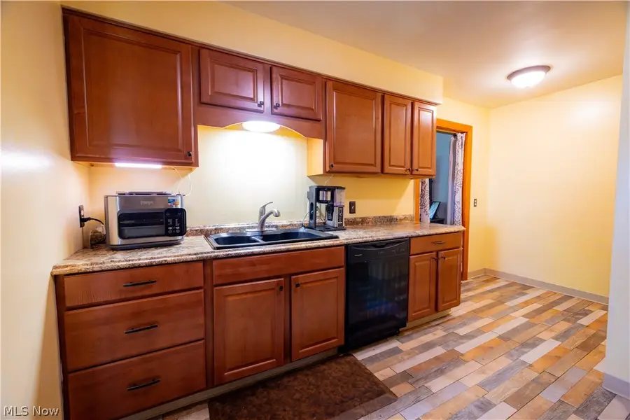 2835 S Schenley Avenue, Youngstown, OH 44511 - #3
