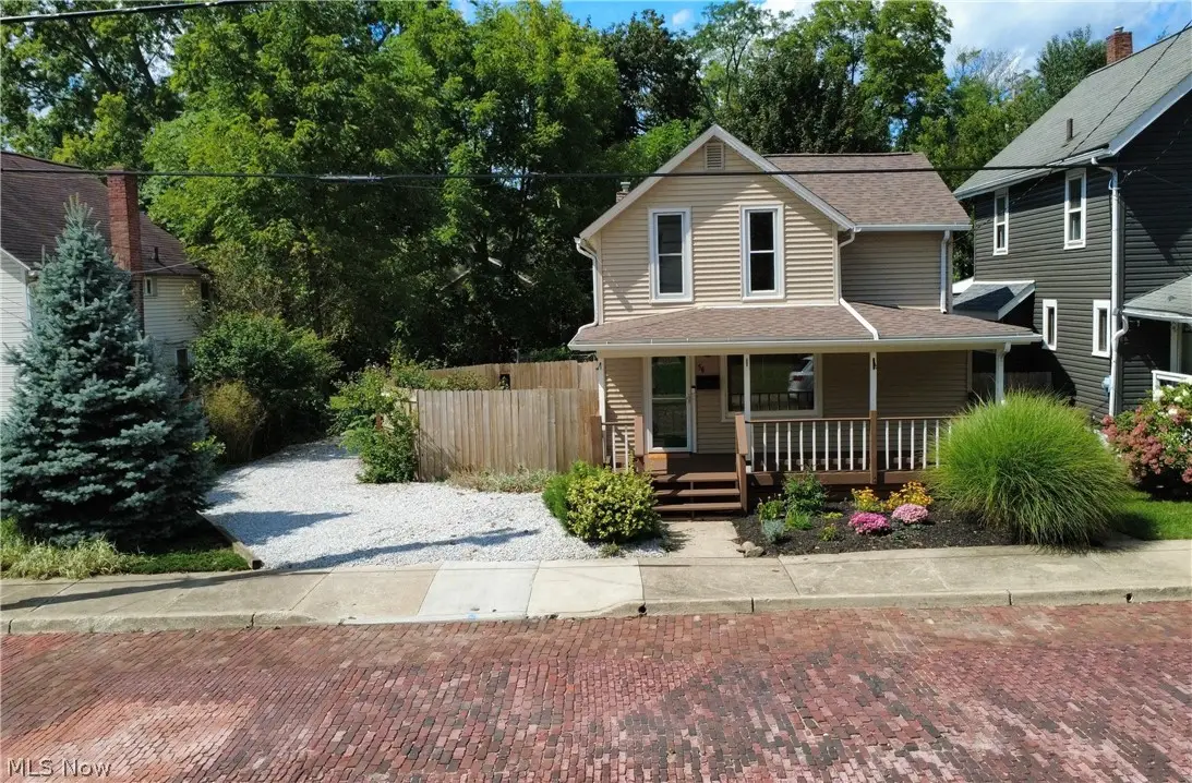 56 Charlotte Street, Akron, OH 44303 - #1