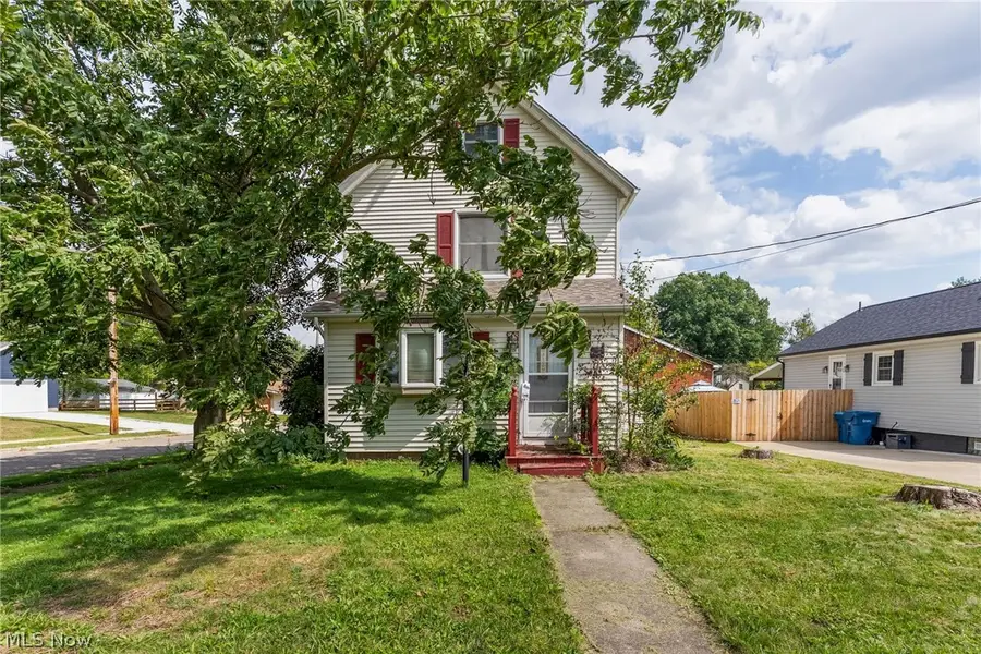 84 Prospect Street, Struthers, OH 44471 - #2