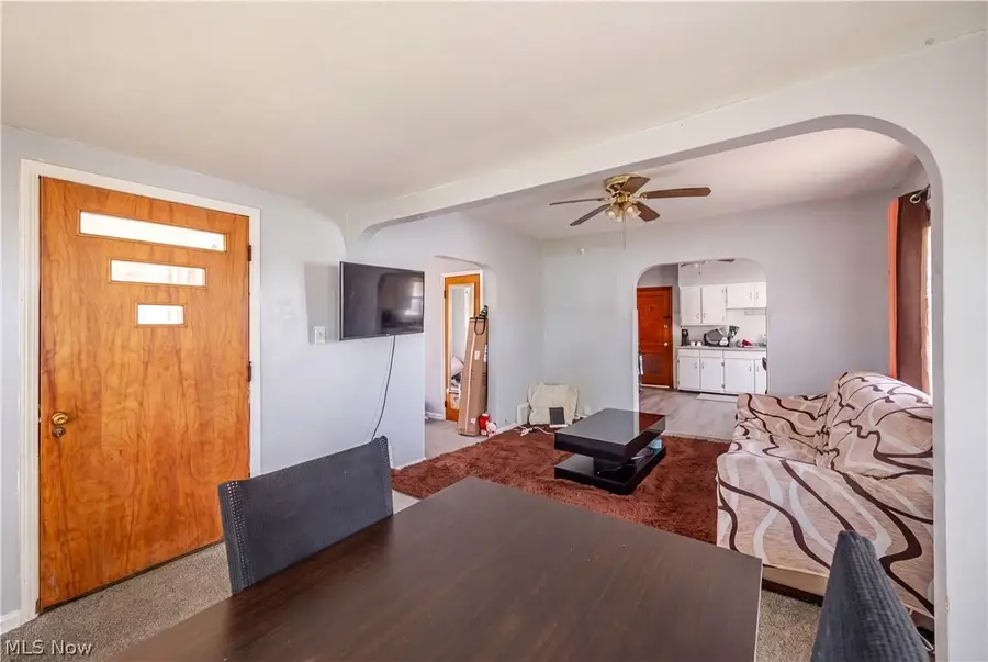 18606 Cherokee Avenue, Cleveland, OH 44119 - #2