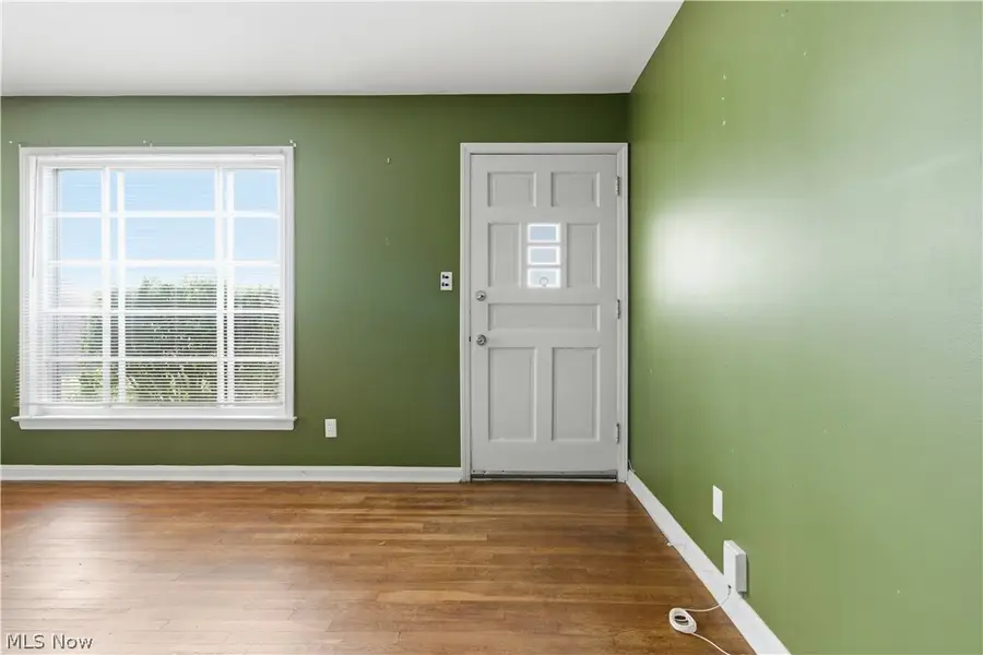 13216 Crossburn Avenue, Cleveland, OH 44135 - #3
