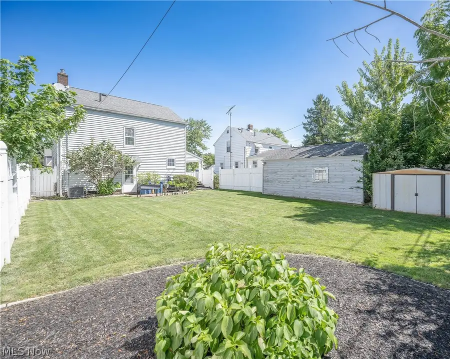 314 Nebraska Ave, Lorain, OH 44052 - #3
