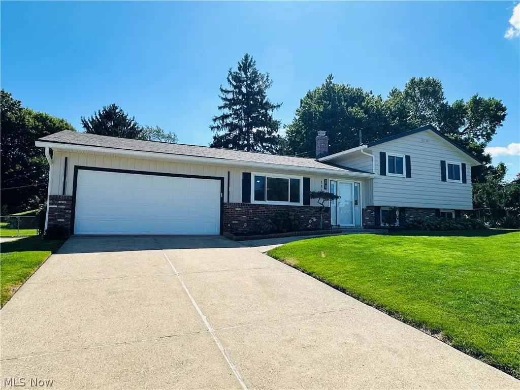 1869 Empire Road, Wickliffe, OH 44092 - #1