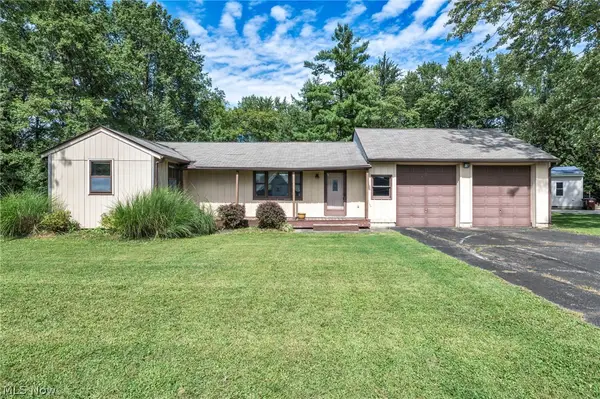41878 Cooper Avenue, Elyria, OH 44035