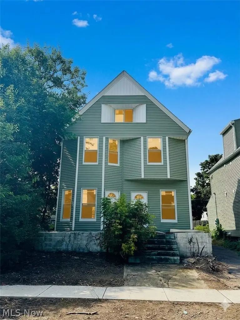 2326 E 95th Street, Cleveland, OH 44106 - #1