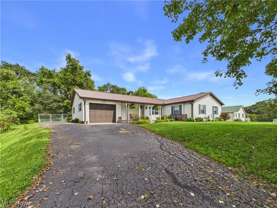 6827 Veto Road, Belpre, OH 45714 - #3