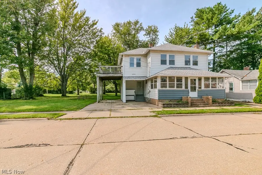 170 E 316th Street, Willowick, OH 44095 - #2