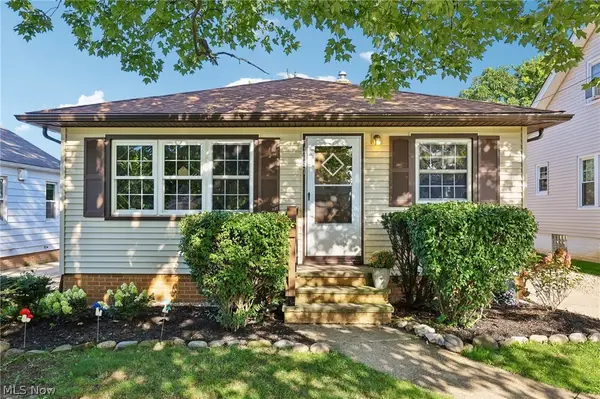 1657 Woodhurst Avenue, Mayfield Heights, OH 44124