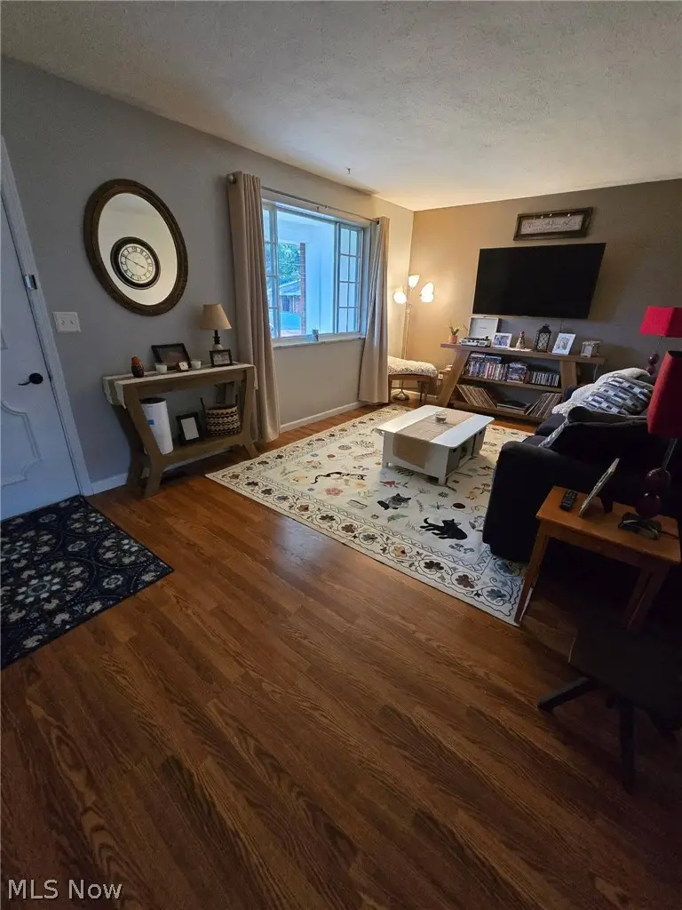 1576 Suzanne Circle, Belpre, OH 45714 - #3
