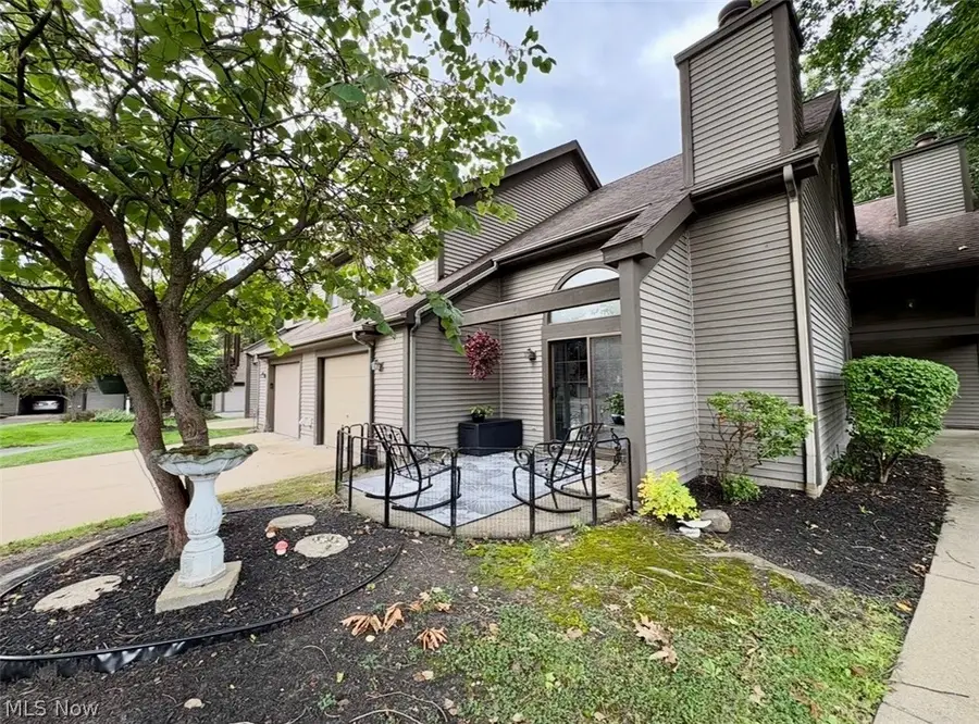 3831 NE Northwoods Ne Court #4, Warren, OH 44483 - #2