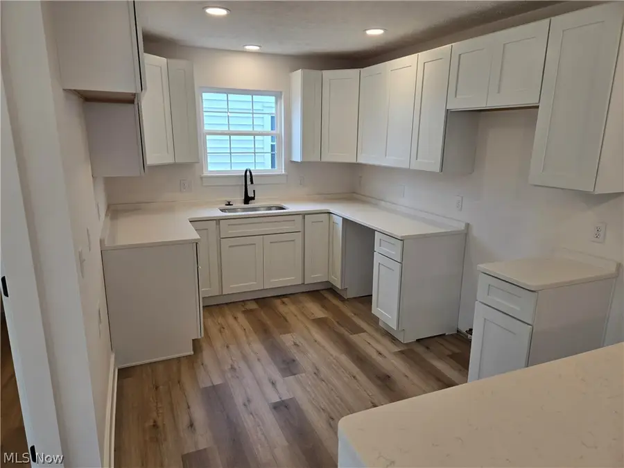 672 E 331st, Eastlake, OH 44095 - #2