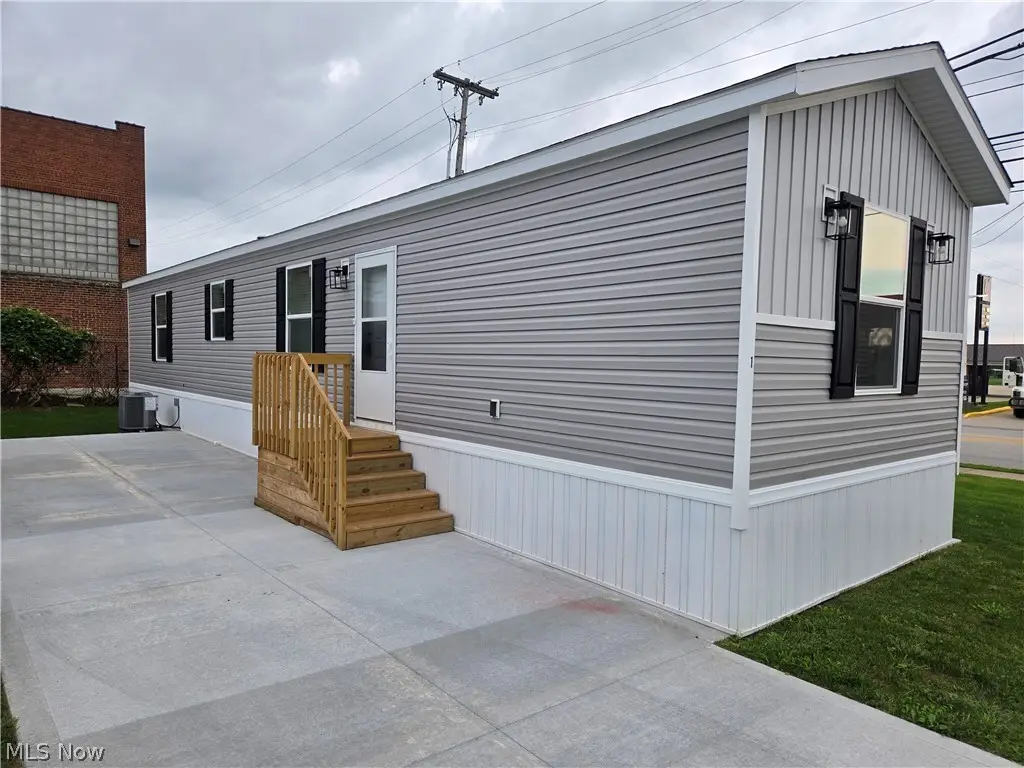 701 N Main Street #1, Wellington, OH 44090 - #1