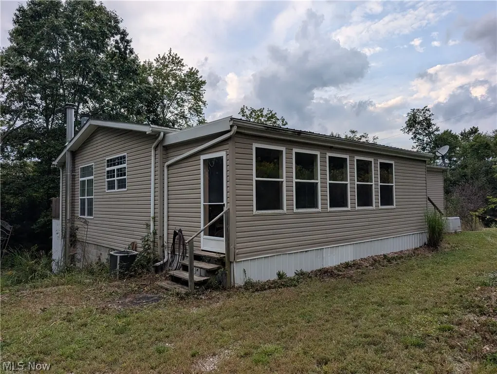 13683 E Pike Road, Cambridge, OH 43725 - #1