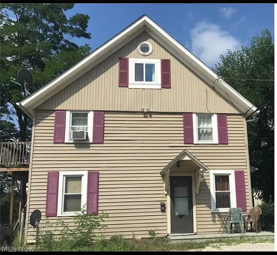 231 S Vine Street, Medina, OH 44256 - #1