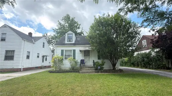 20706 Raymond Street, Maple Heights, OH 44137