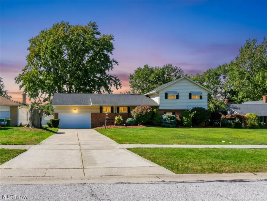 402 Audrey Drive, Richmond Heights, OH 44143 - #2