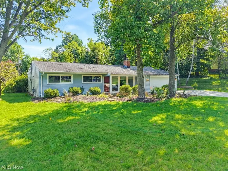 7817 Cambridge Drive, Brecksville, OH 44141 - #2