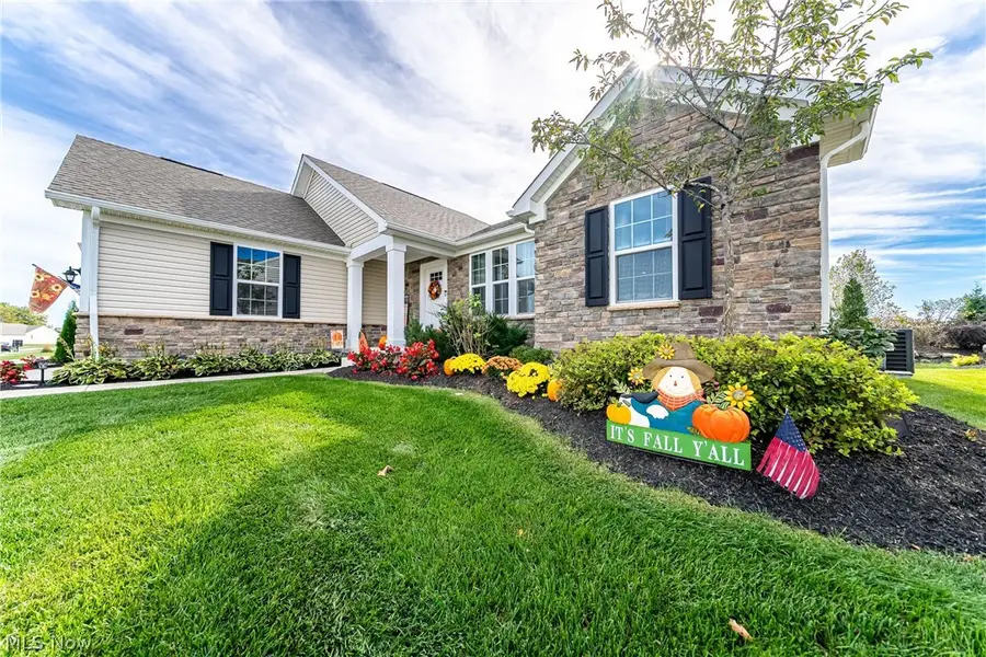 34691 Legends Way, Grafton, OH 44044 - #2