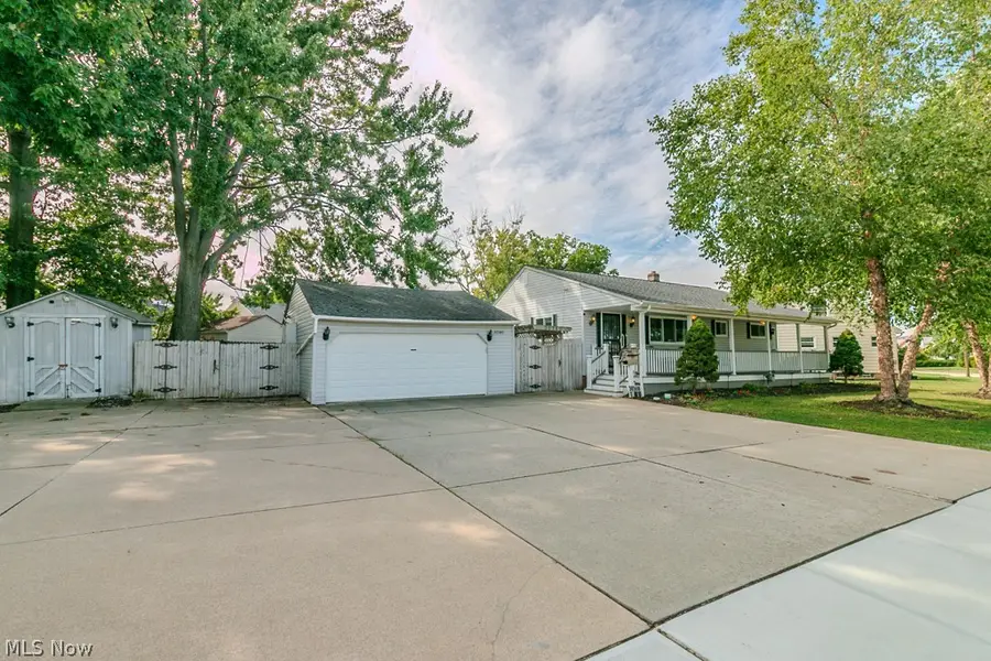 30140 Regent Road, Wickliffe, OH 44092 - #3