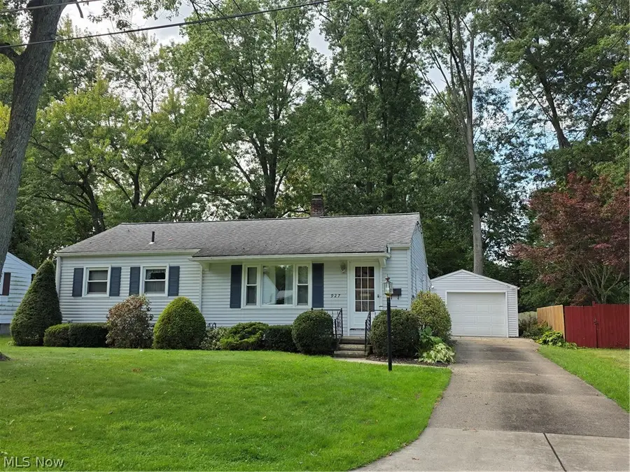 927 Barclay Avenue, Salem, OH 44460 - #3
