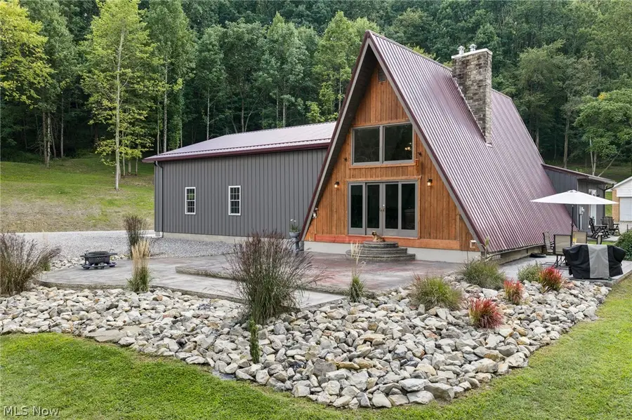 6150 Mills Se Drive, Uhrichsville, OH 44683 - #2