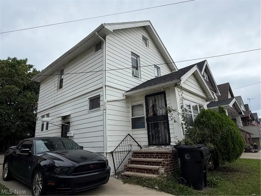 3482 W 88th Street, Cleveland, OH 44102 - #3