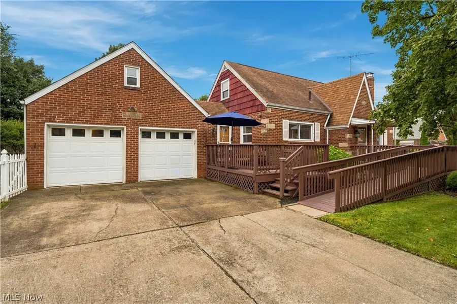878 Witner Avenue, Akron, OH 44314 - #2