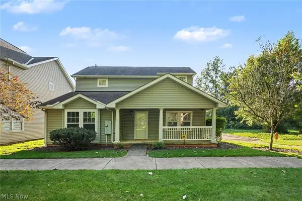 4982 Penny Lane, North Olmsted, OH 44070
