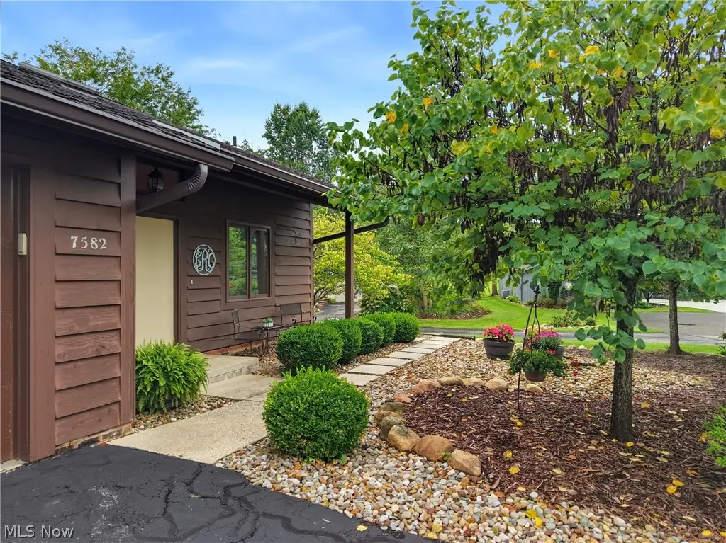 7582 Heather Circle, Kent, OH 44240 - #1