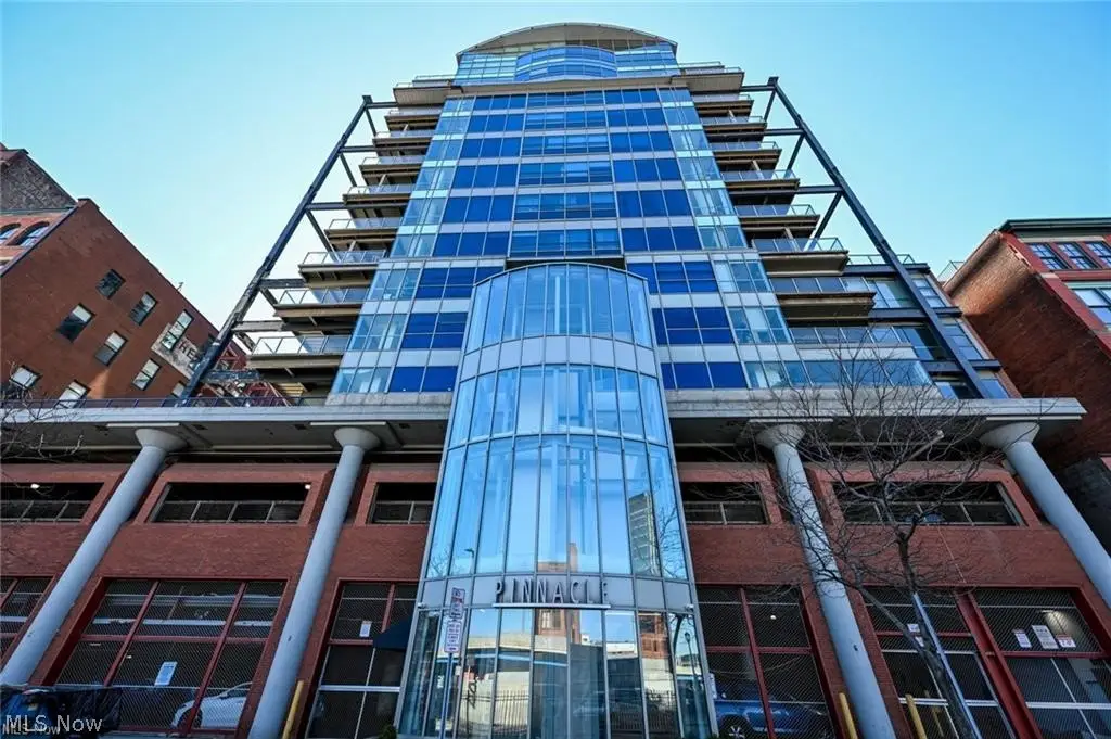 701 W Lakeside Avenue #608, Cleveland, OH 44113 - #1