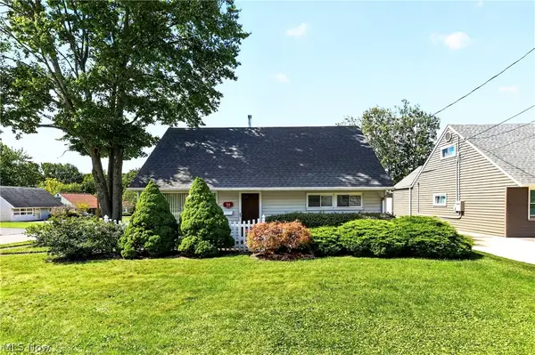 214 Oak Knoll Street, Niles, OH 44446