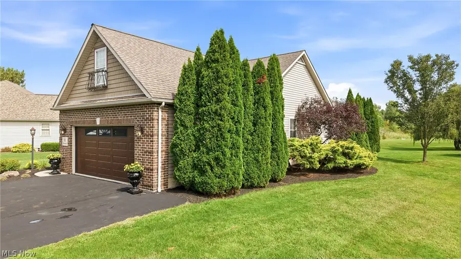 111 Dornoch Street, Cortland, OH 44410 - #3