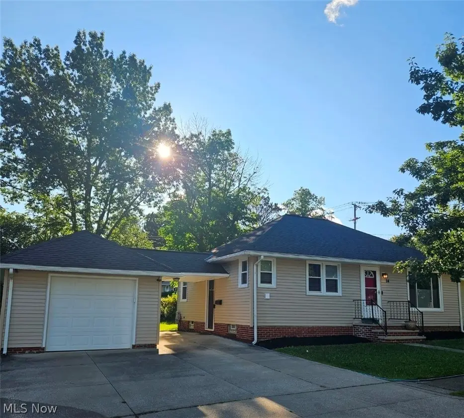 14 Thames Avenue, Bedford, OH 44146 - #1