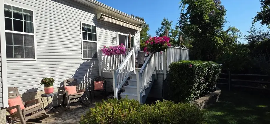 4406 Stoneledge Drive, Richmond Heights, OH 44143 - #3