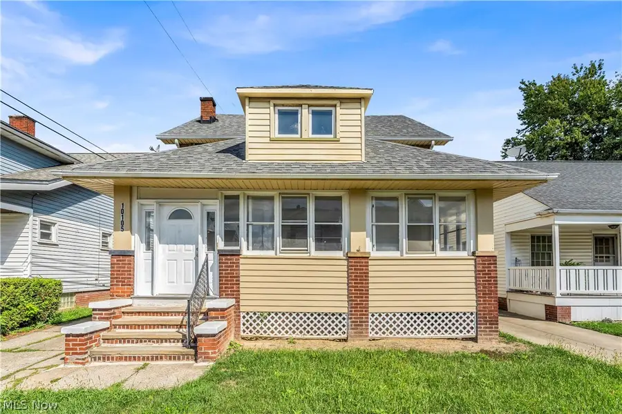 10105 Russell Avenue, Garfield Heights, OH 44125 - #2