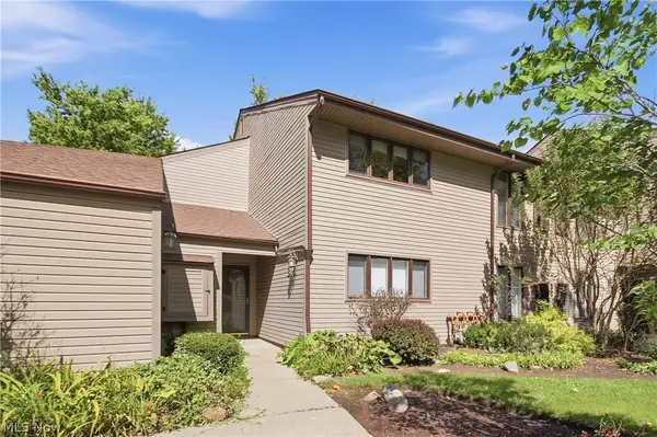 16575 Wren Road #3A, Chagrin Falls, OH 44023