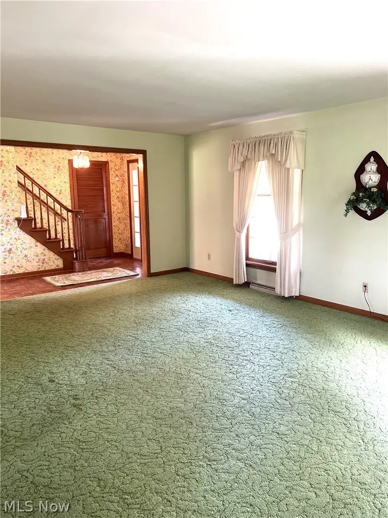 389 W High Street, East Palestine, OH 44413 - #3