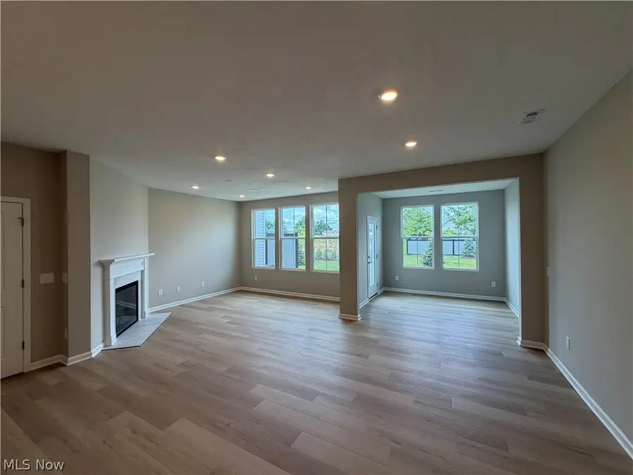 32743 Sandridge Run, Avon Lake, OH 44012 - #2