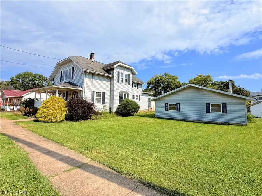 715 Pomeroy Pike, Belpre, OH 45714 - #2