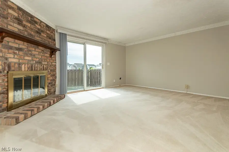 1206 Brookline Place, Willoughby, OH 44094 - #3