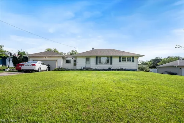 1187 Meadowbrook Boulevard, Brunswick, OH 44212