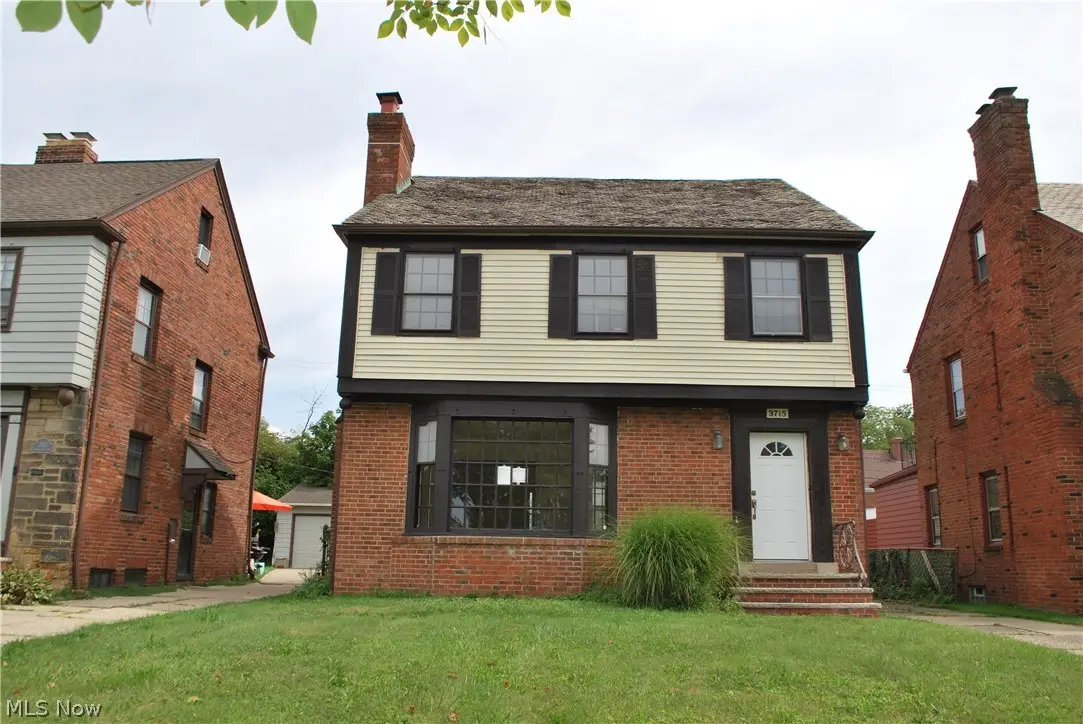 3715 Strathavon Road, Shaker Heights, OH 44120 - #1