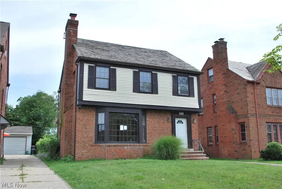 3715 Strathavon Road, Shaker Heights, OH 44120 - #2
