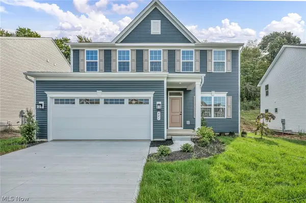 441 Hidden Feather Drive, Chardon, OH 44024