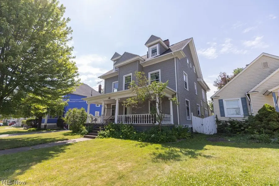 1037 W 8th Street, Lorain, OH 44052 - #2