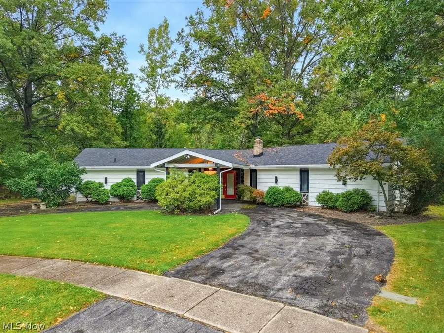 12402 Padua E Drive, North Royalton, OH 44133 - #2