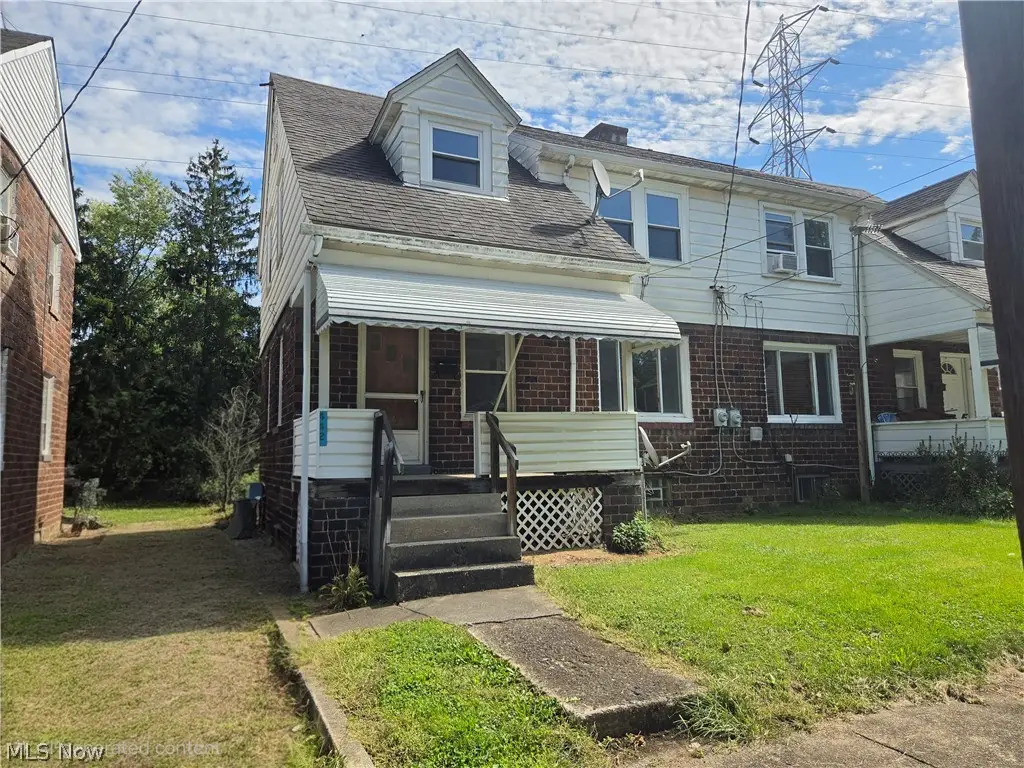 442 Garfield Street, Struthers, OH 44471 - #1