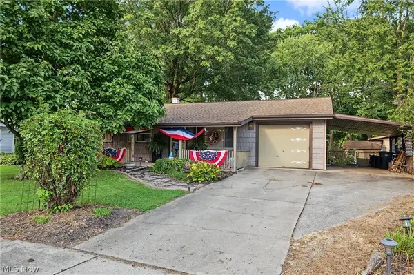 3577 Lynwood Nw Drive, Warren, OH 44485