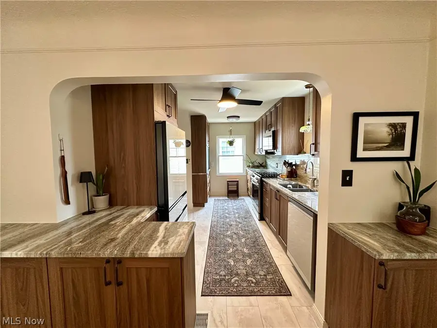 6608 Orchard Grove Avenue, Cleveland, OH 44144 - #2