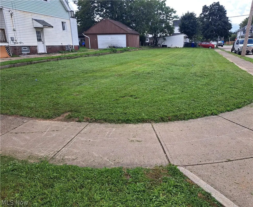 4641 Bader Avenue, Cleveland, OH 44109 - #1
